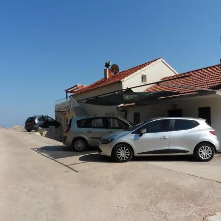 With Parking Space Kuciste, Peljesac - 14107 アパート クチフェ