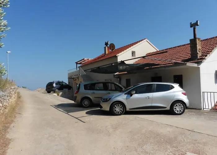 With Parking Space Kuciste, Peljesac - 14107 Апартаменты Кучиште
